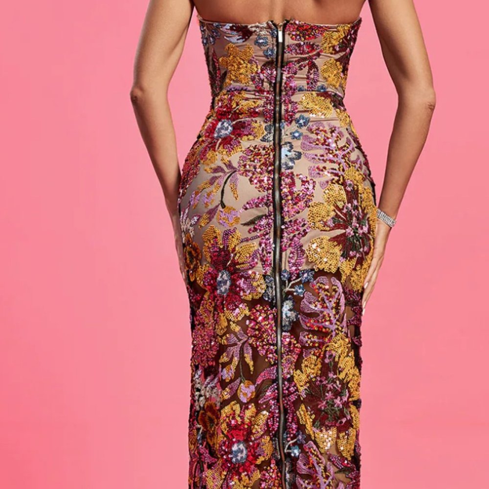 NEW!!! Dahlia Floral Sequins Maxi Dress - Picture 2 of 7